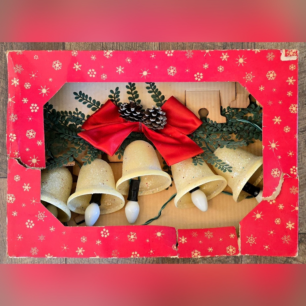 Vintage Ringalite Lighted Christmas Adorn Bells Swag Mica Glitter Original Box